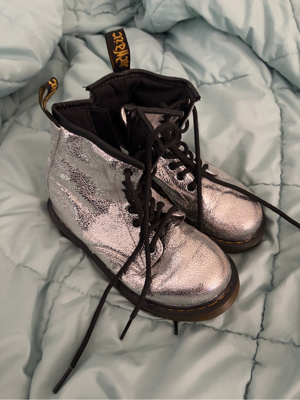 Dr. Martens Kids Metallic Silver Lace-Up Boots